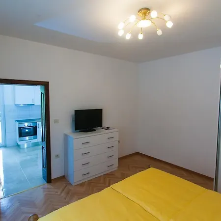Ursic Apartment *