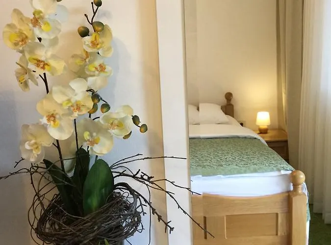 Apartmani Ursic Apartment *