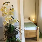 Apartmani Ursic Apartment *
